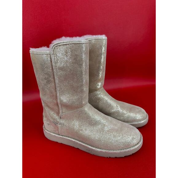 UGG Abree Short II Stardust Metallic Gold Suede Shearling Lined Boots Sz 6 - Picture 2 of 16